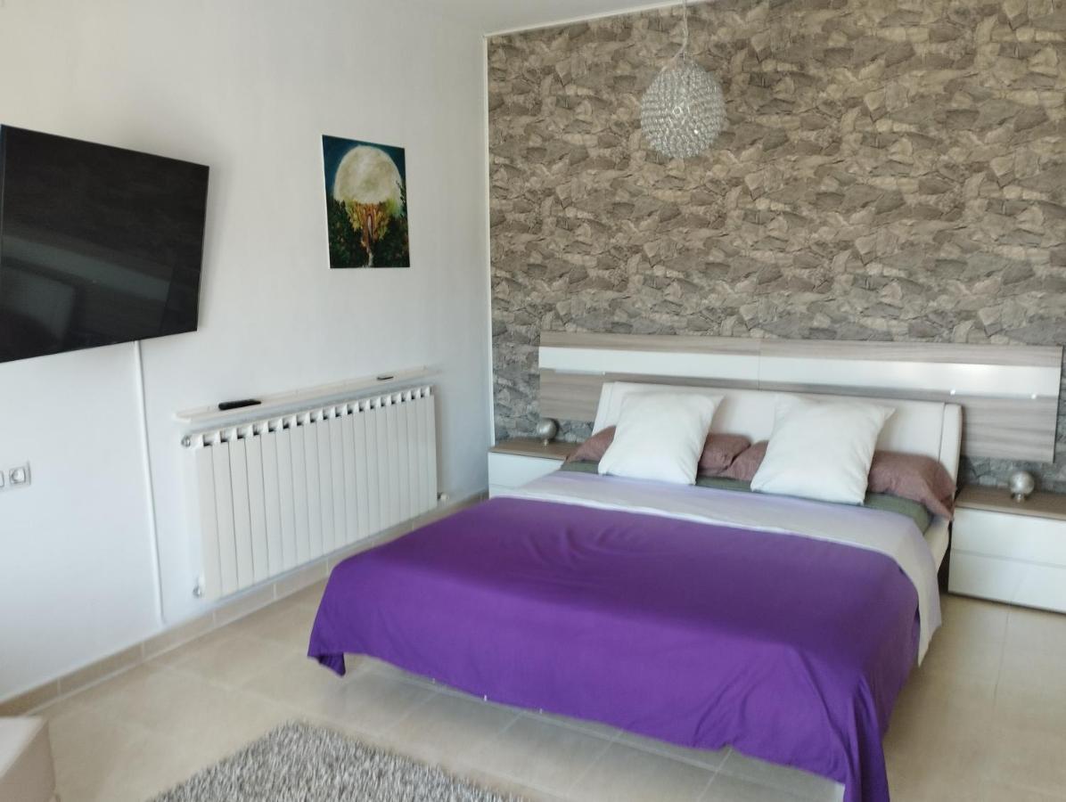Atico Rilque, Apartamentos Independientes Con Jacuzzi Privado Y Terraza En Ronda Exterior foto