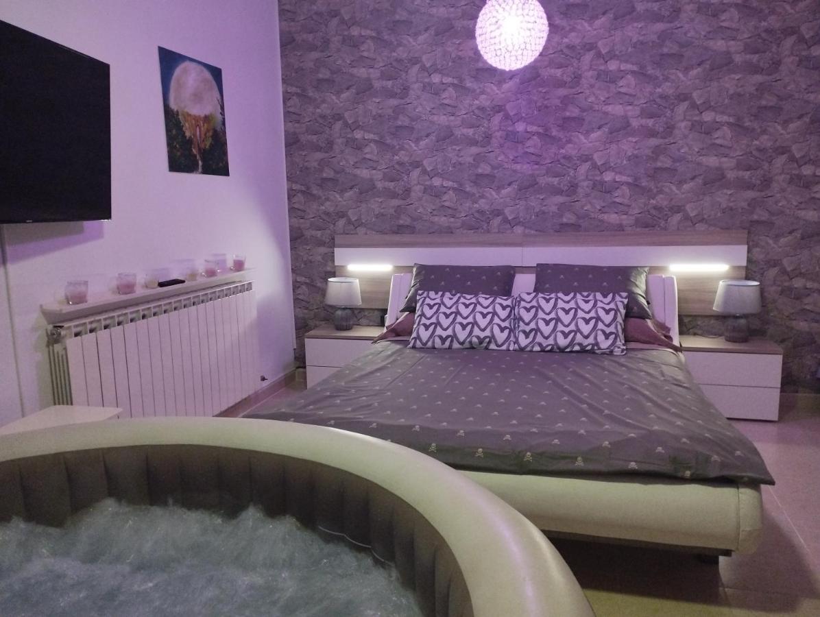 Atico Rilque, Apartamentos Independientes Con Jacuzzi Privado Y Terraza En Ronda Exterior foto